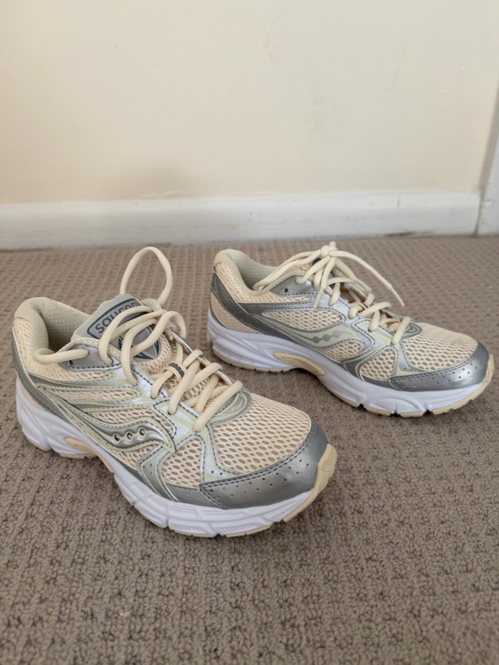 Saucony Ride Millenium Women's Sneakers